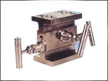 1151 yM